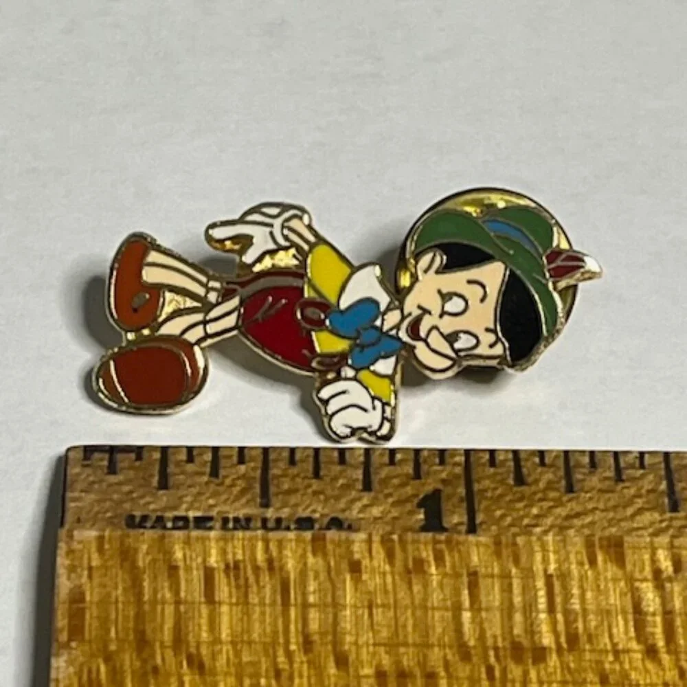 Disney vintage pinocchio